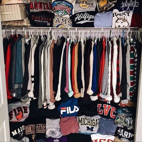 YOUR MYSTERY BOX - Picture 4 of 12